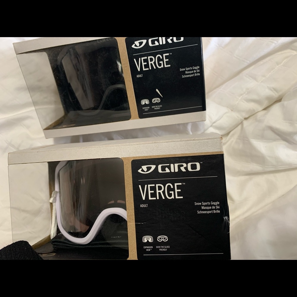 GIRO SNOW GOGGLES